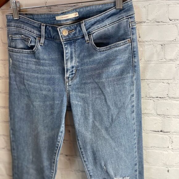 Levi’s 711 Skinny Jeans Size 29 Light Wash - Picture 3 of 6